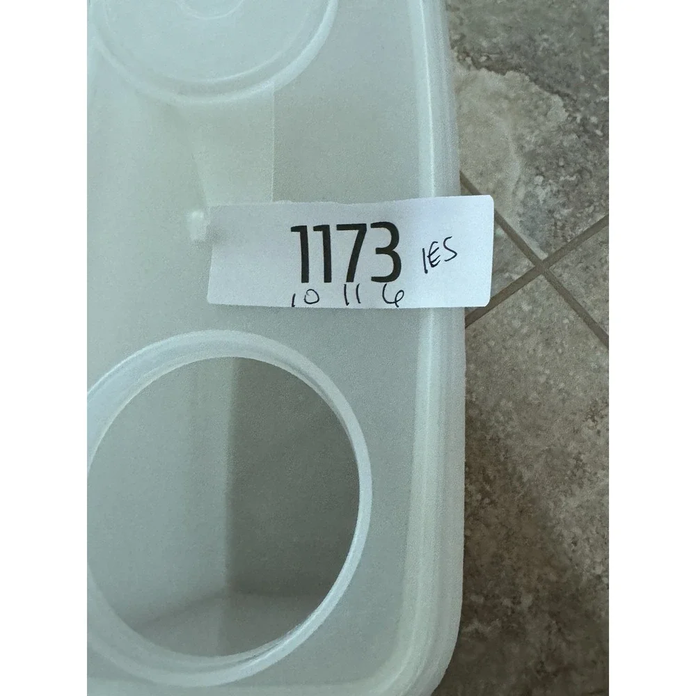 Vintage Tupperware Container #469‎ Sheer White 10 Cup Cereal Keeper w/lid #471